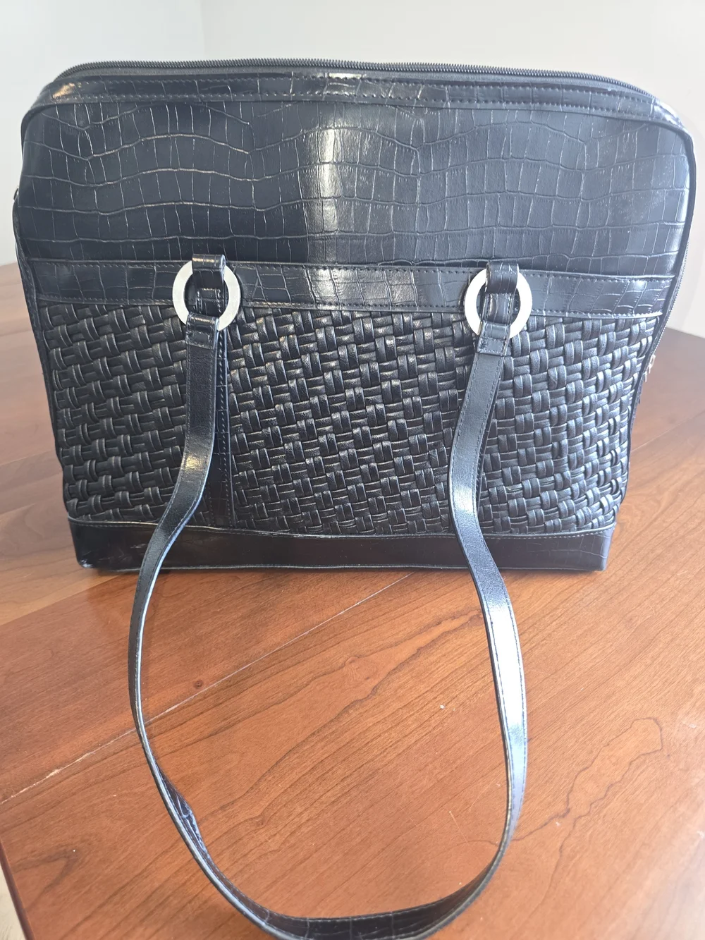 🔥 Coldwater Creek Black Woven Tote Bag / Laptop Bag - Classic Women's Bag, EUC